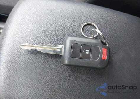 2017 Mitsubishi Outlander Sport 2.0 Es z USA, uszkodzony, nr VIN JA4AR3AU6HZ001037